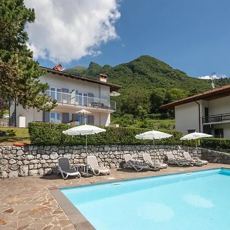 Casa Al Sole Tenno