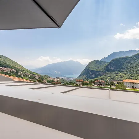 Casa Al Sole Aparthotel Tenno