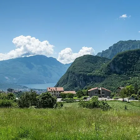 Casa Al Sole Aparthotel Tenno